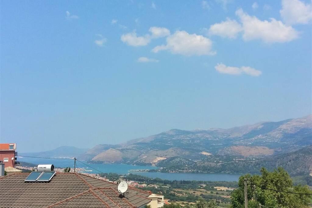 Sea And Mountains View Apartment Αργοστόλι Εξωτερικό φωτογραφία