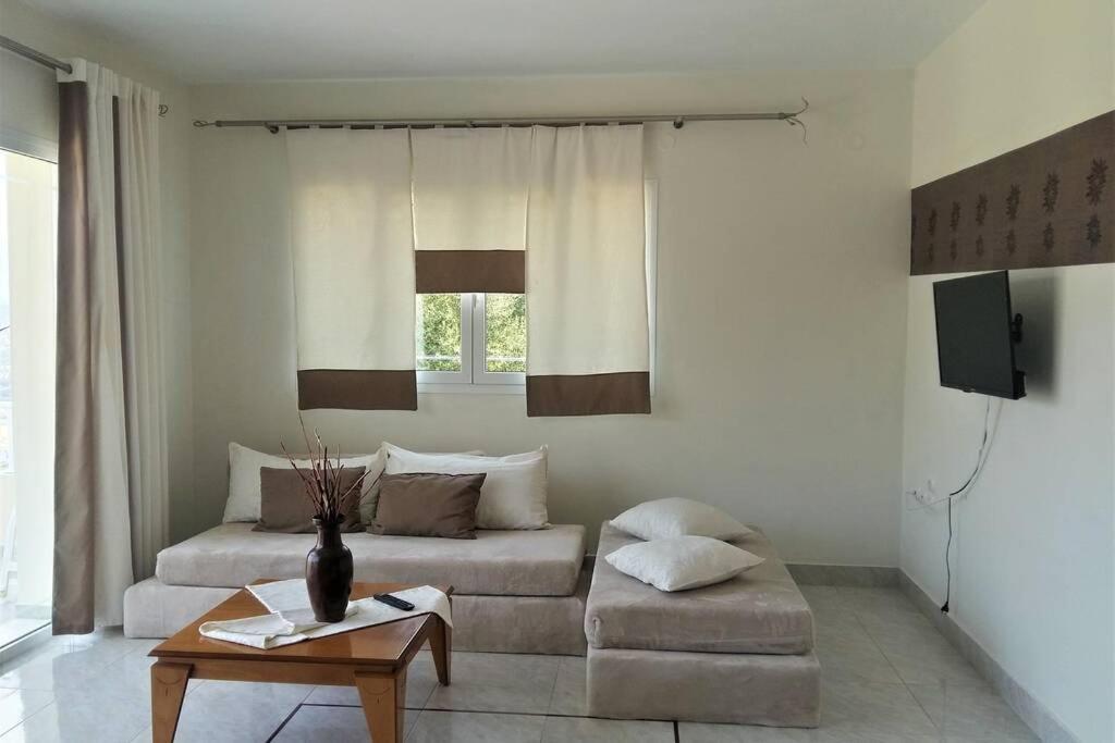 Sea And Mountains View Apartment Αργοστόλι Εξωτερικό φωτογραφία