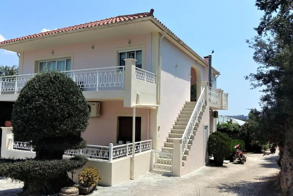 Sea And Mountains View Apartment Αργοστόλι Εξωτερικό φωτογραφία